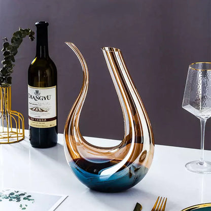 Decanter de Vinho de Vidro Cisne Ambar Dechouzz